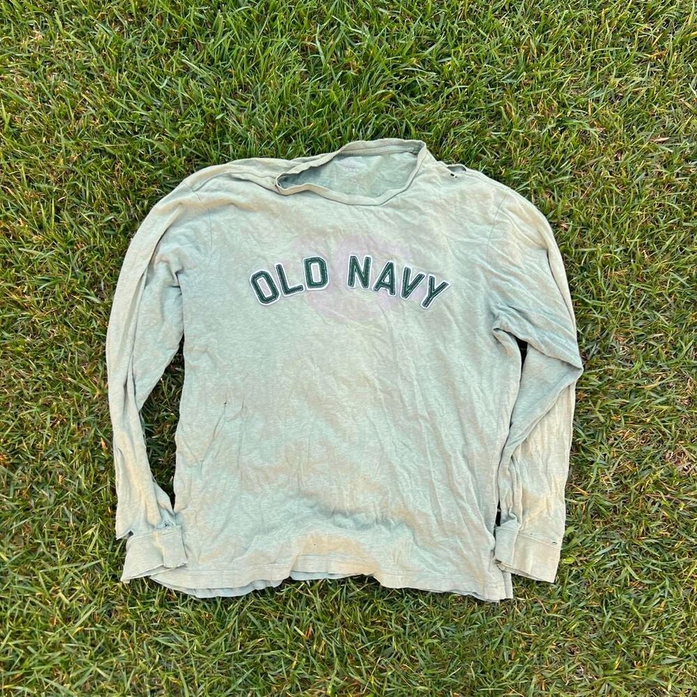 Old Navy distressed long sleeve tee mens size L Large